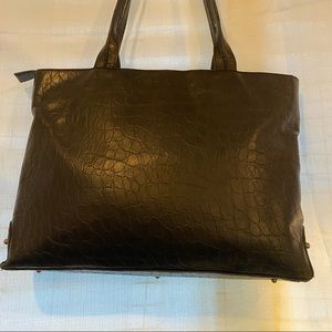 GRETA embossed leather made in Italy shoulder bag.it’s beautifully made